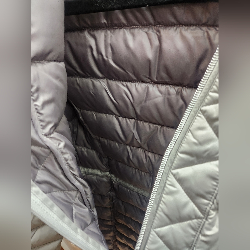 Silver Puffer Jacket - Picture 3 of 3